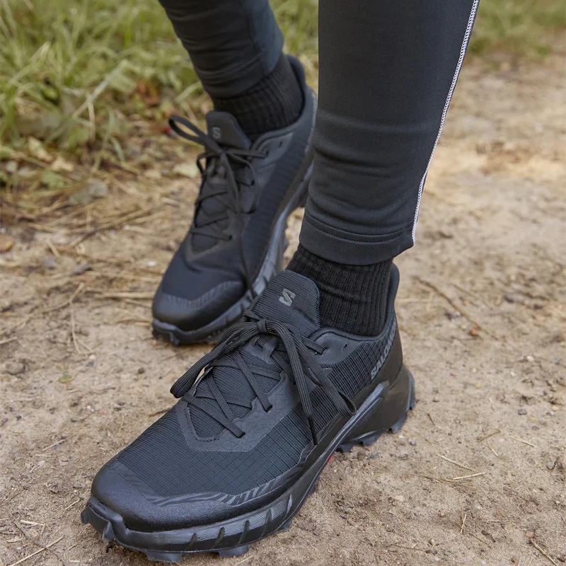 Bežecké topánky SALOMON Alphacross 5 GTX, Black/Black/Ebony