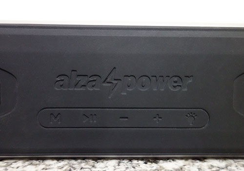 Ovládacie tlačidlá na repro AlzaPower Rage R2 