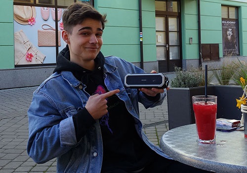 AlzaPower Rage R2 poteší nielen teenegerov