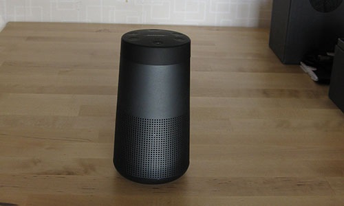 Bose Soundlink Revolve, bočný pohľad