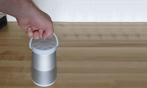 Bose Soundlink Revolve+, ruka