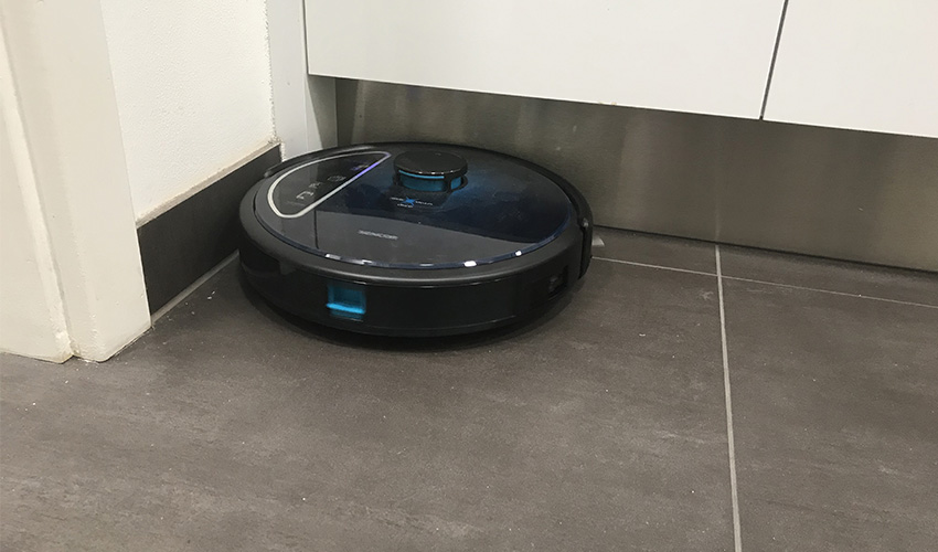 robotický vysávač; SENCOR SRV 9250BK; recenzia