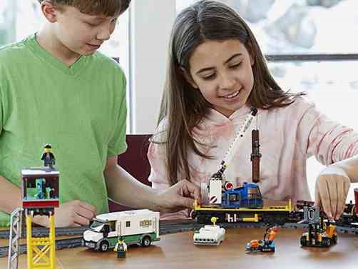 LEGO city vlak na stanici