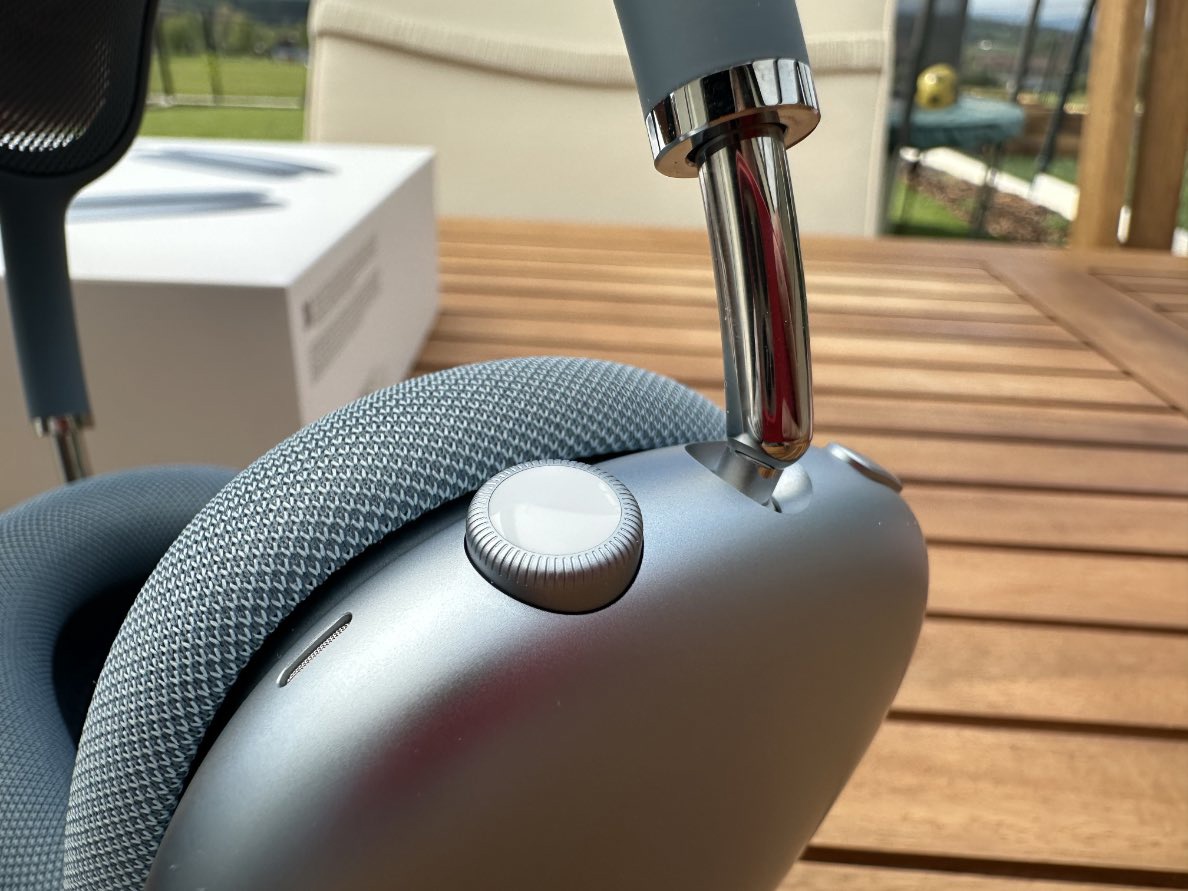 Apple AirPods Max 2, recenzia, korunka