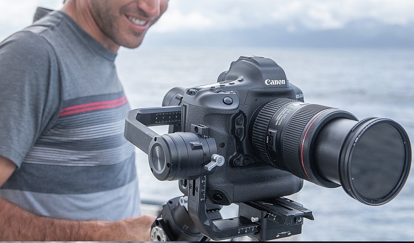 Canon EOS-1D X Mark III