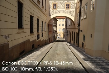 Canon RFS 18-45mm