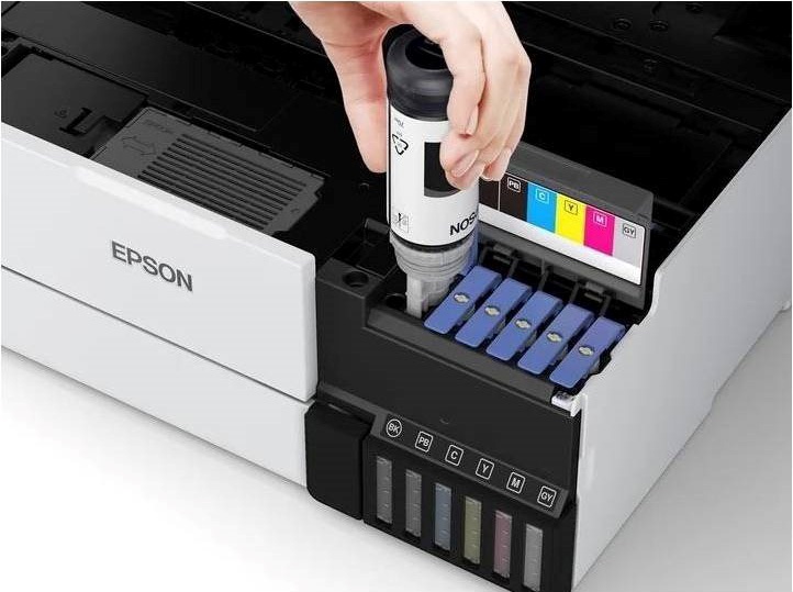 akcie epson