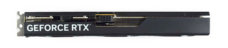 Gainward RTX 5060 PYTHON III 8G; horná strana 