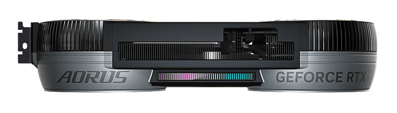 Gigabyte AORUS RTX 5090 INFINITY 32G; horná strana Gigabyte AORUS RTX 5090 INFINITY 32G; horná strana