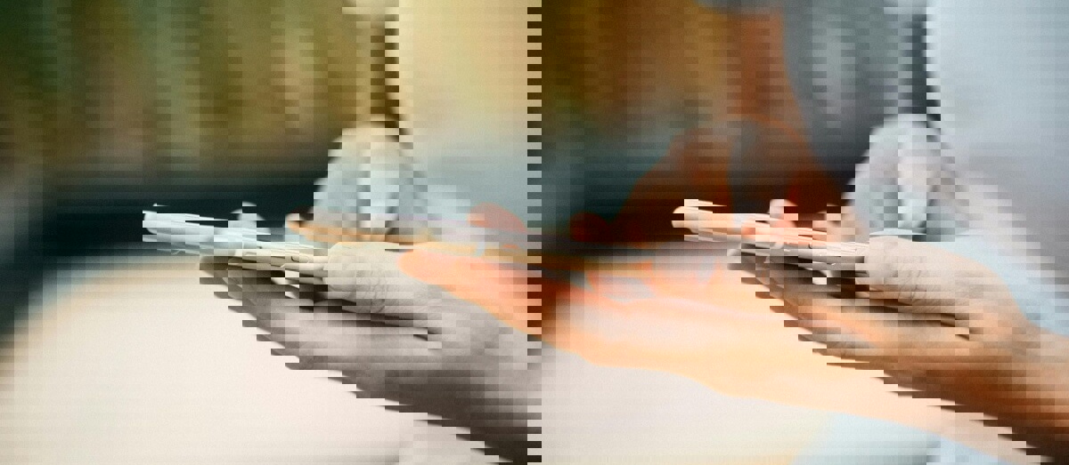 História SMS, úvod