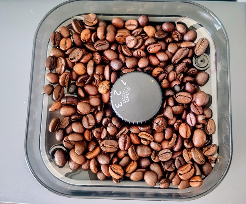Recenzia automatického kávovaru KRUPS Coffee Crush Extra Milk