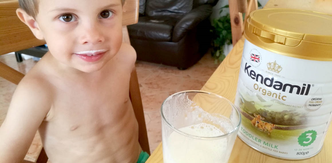 Kendamil Organic mlieka pre deti od narodenia do troch rokov