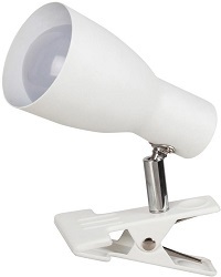 Lampa na čítanie nad posteľ