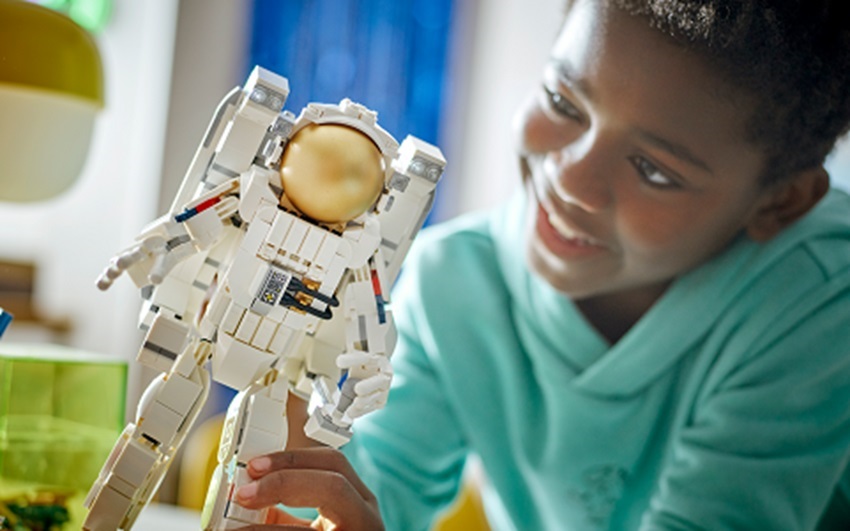 LEGO® space