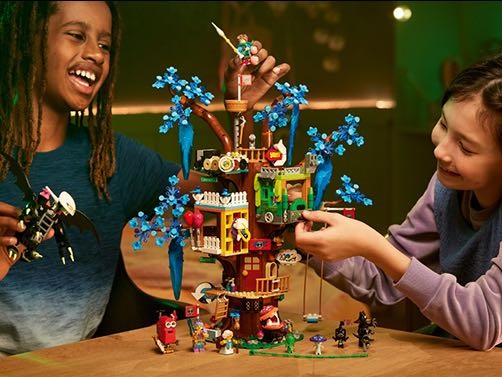 Stavebnica LEGO Dreamzzz Fantastický domček na strome