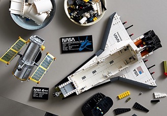 LEGO Icons NASA Raketoplán Discovery