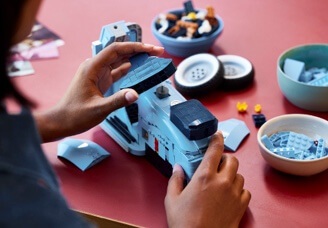 Stavebnica LEGO Icons pre dospelých