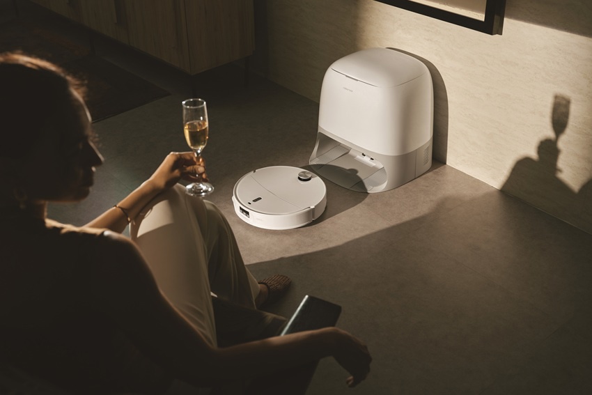 Multifunkčný dok Roborock Qrevo Curv 2 Pro