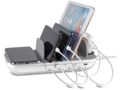 Multiplatformná nabíjacia stanica Apple 4 v 1