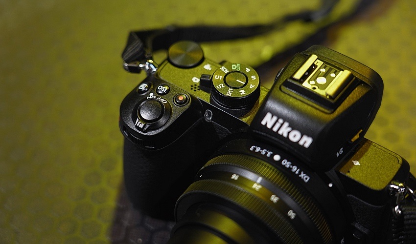 Ergonómia Nikon Z50