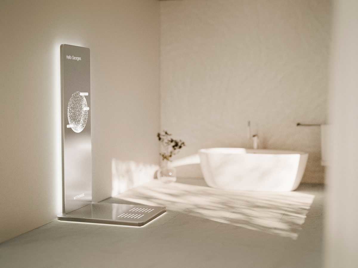 Omnia Smart Mirror