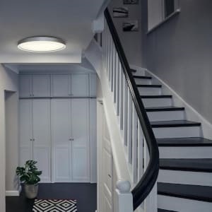 LED svetlo na schody so senzorom