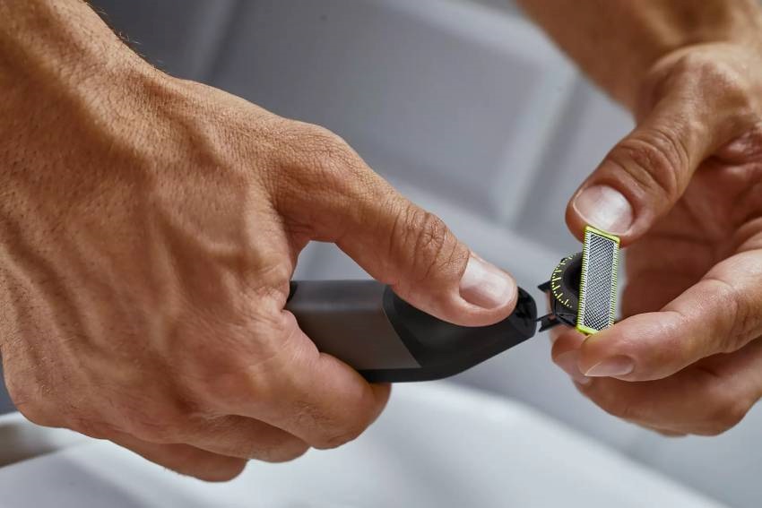 Philips OneBlade Pro 360 na tvár a telo QP6651/61