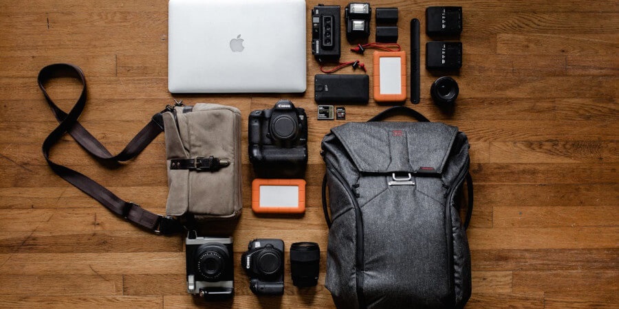 batoh, notebook, PeakDesign, digitálny fotoaparát, objektív