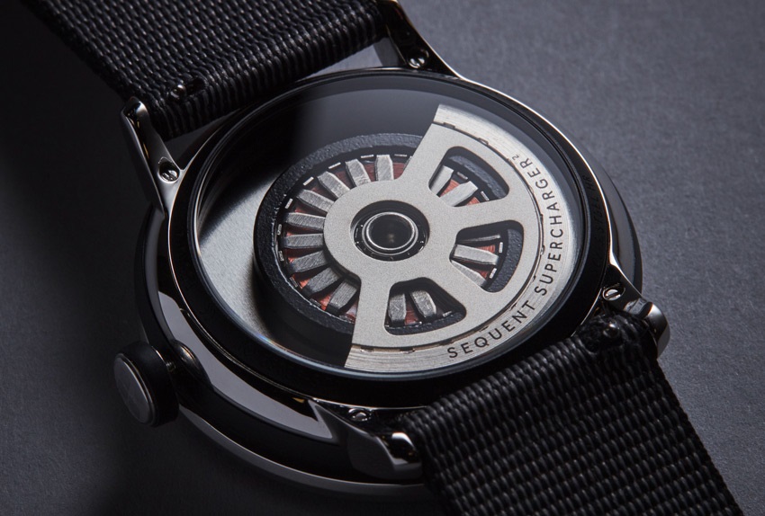 Sequent SuperCharger 2; smartwatch; nositeľná elektronika; smart hodinky; wearables;