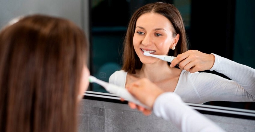 TrueLife SonicBrush T100