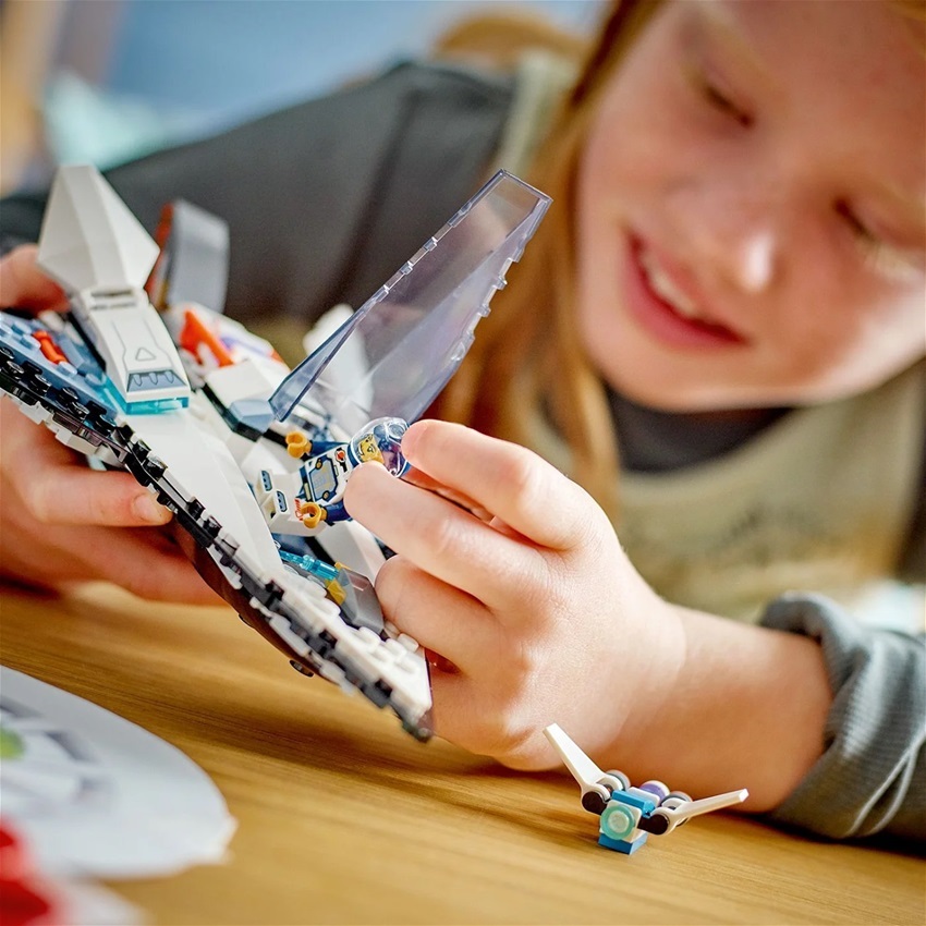 LEGO® space