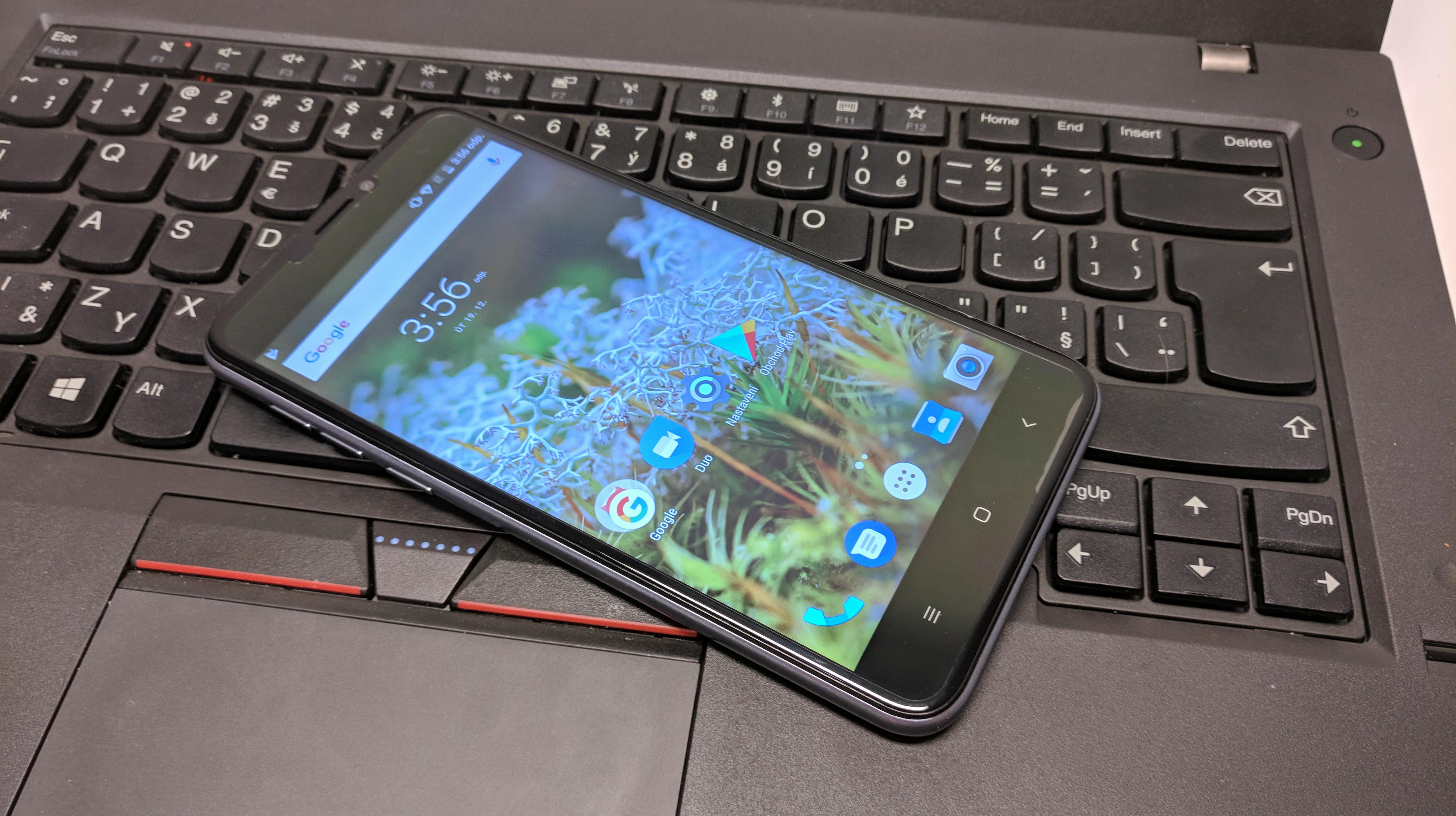 Umax VisionBook P55 LTE Pro recenzia