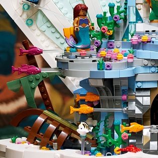LEGO® Disney Princess™ 43225 Kráľovská mušle Malé morské víly