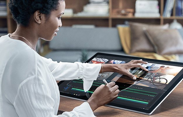 Microsoft Surface Studio 2 Microsoft Surface Studio 2
