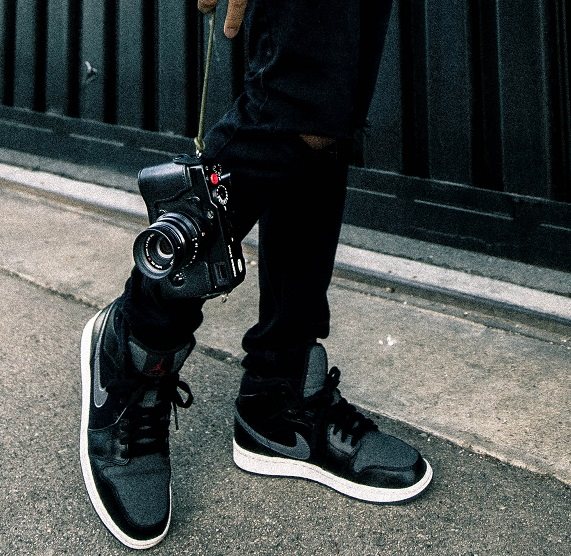 Shoes NIKE - Ebernon Mid Prem AQ1771 003 Dark Grey/Blue Void/White -  Sneakers - Low shoes - Men's shoes | efootwear.eu