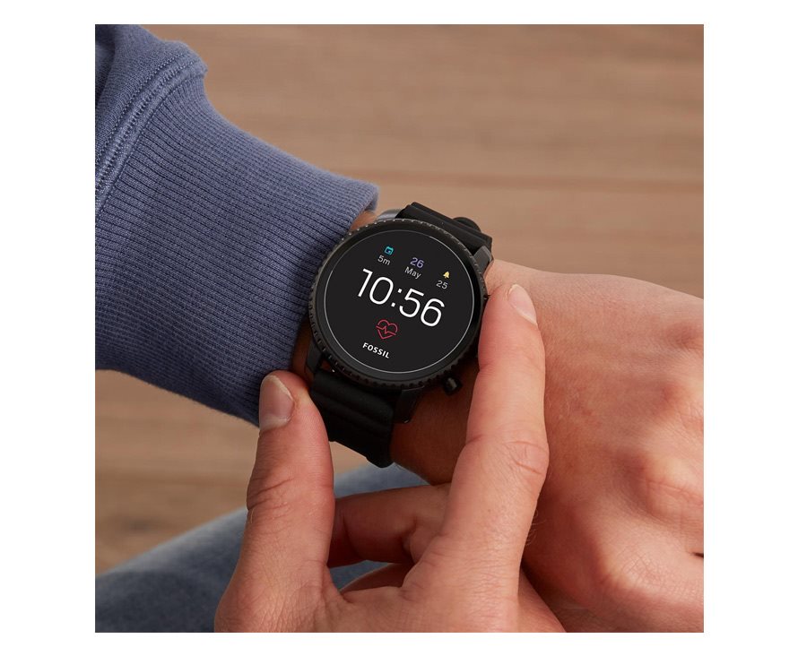 fossil explorist hr black dial
