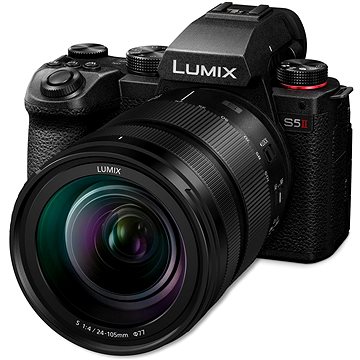 Panasonic Lumix DC-S5 Mark II + LUMIX S 24 – 105 mm F4 MACRO O.I.S.