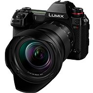 Panasonic LUMIX DC-S1R + objektív 24 – 105mm - Digitálny fotoaparát