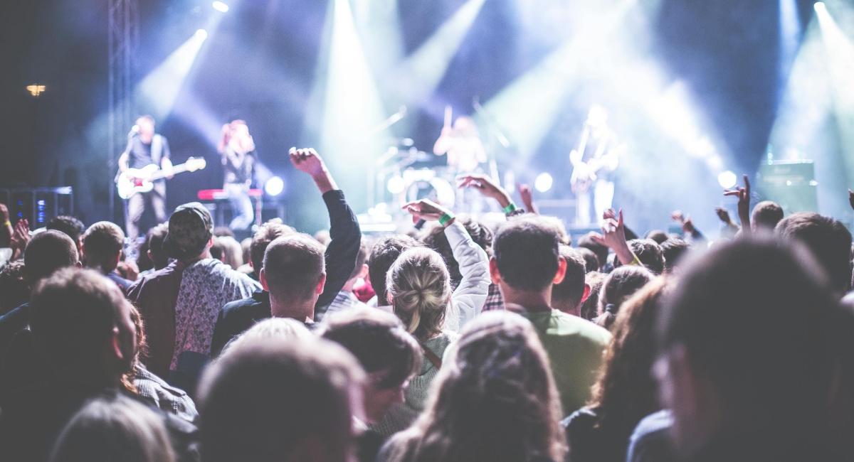 Čo si vziať na festival, zdroj: pexels.com