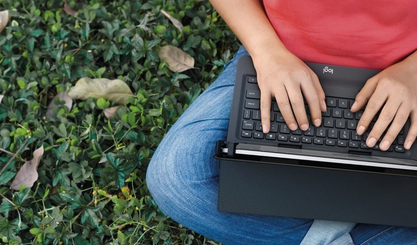 Kryt na tablet s klávesnicou