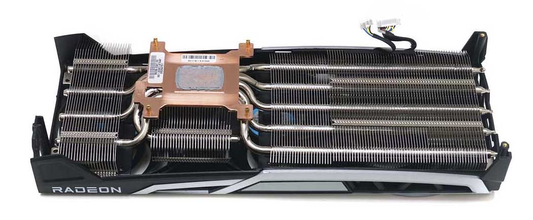 Sapphire NITRO+ Radeon RX 6800 16G; systém chladenia