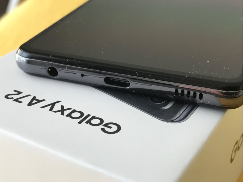 Samsung Galaxy A72, jack konektor