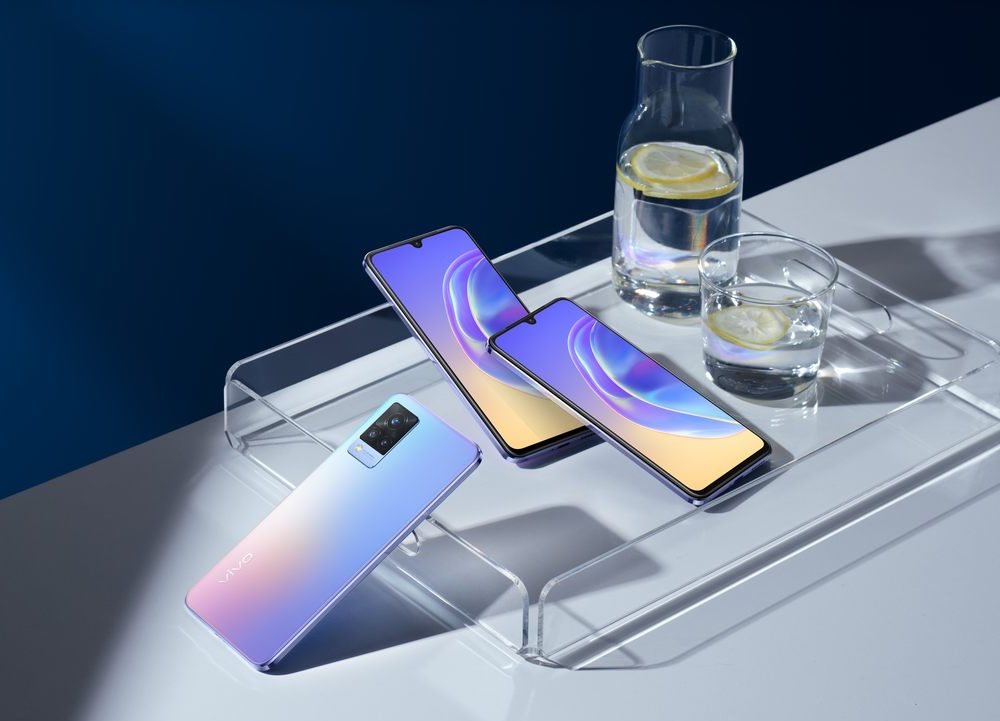 vivo V21, konektivita