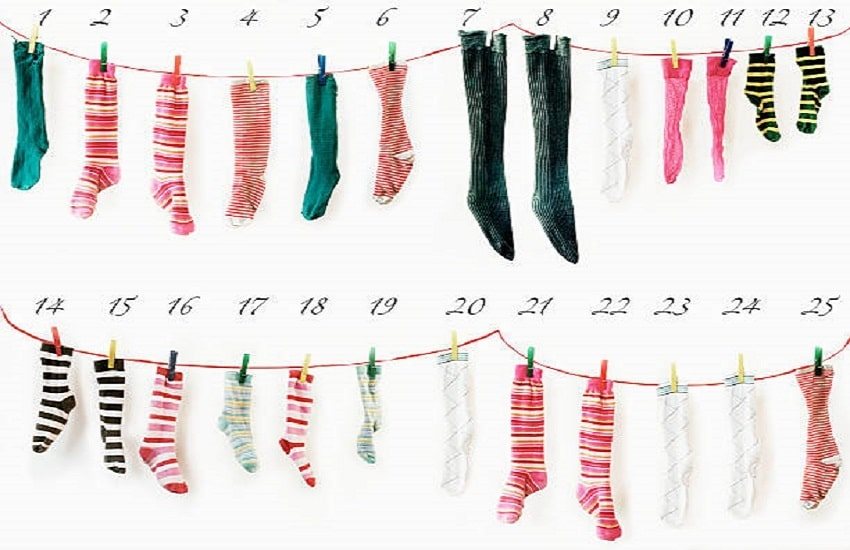 Adventný kalendár: ponožky