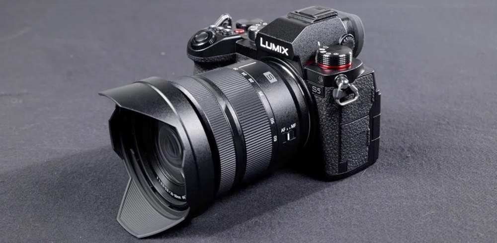 Panasonic Lumix S5