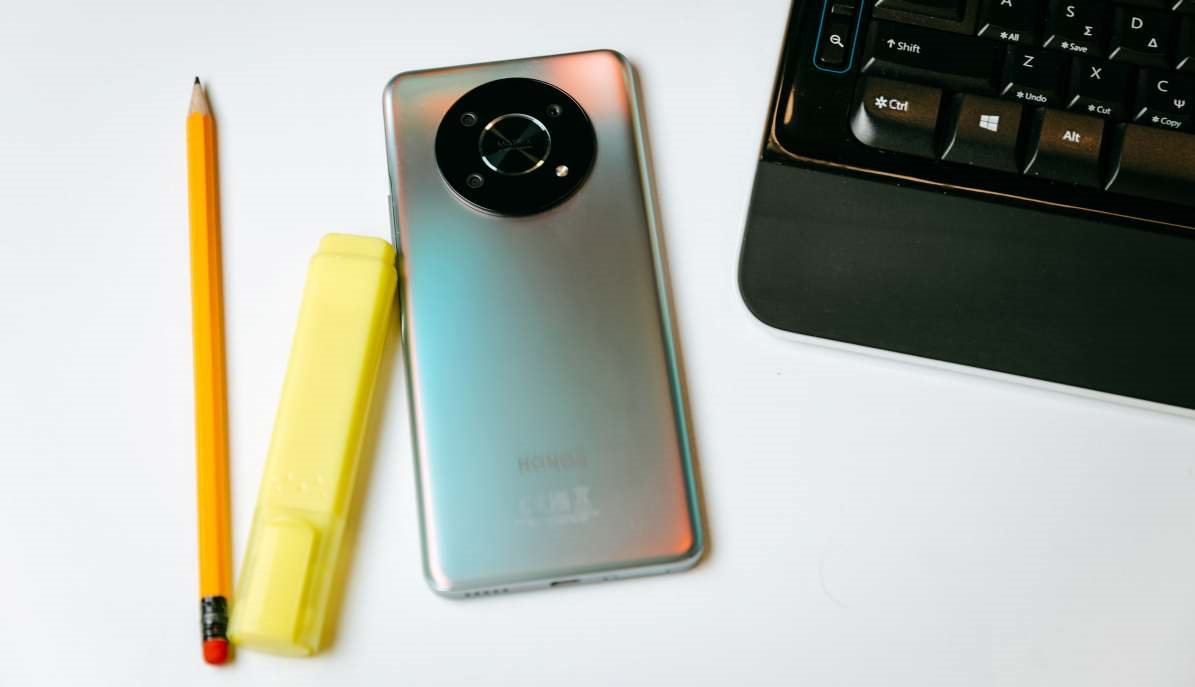 Honor Magic4 Lite 5G