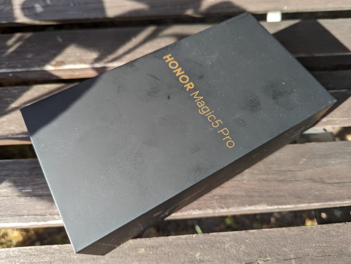 Honor Magic5 Pro, recenzia, balenie