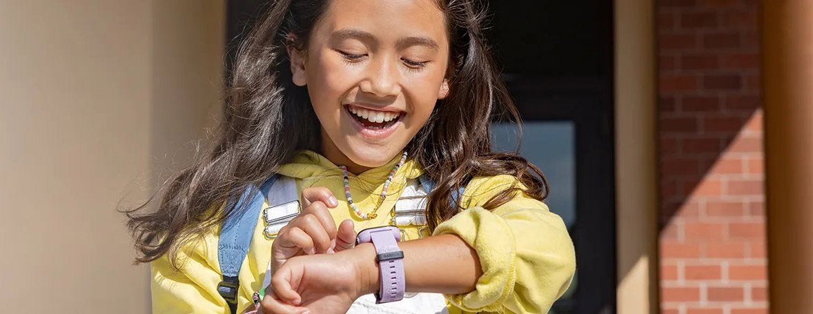 smartwatch; nositeľná elektronika; smart hodinky; wearables;