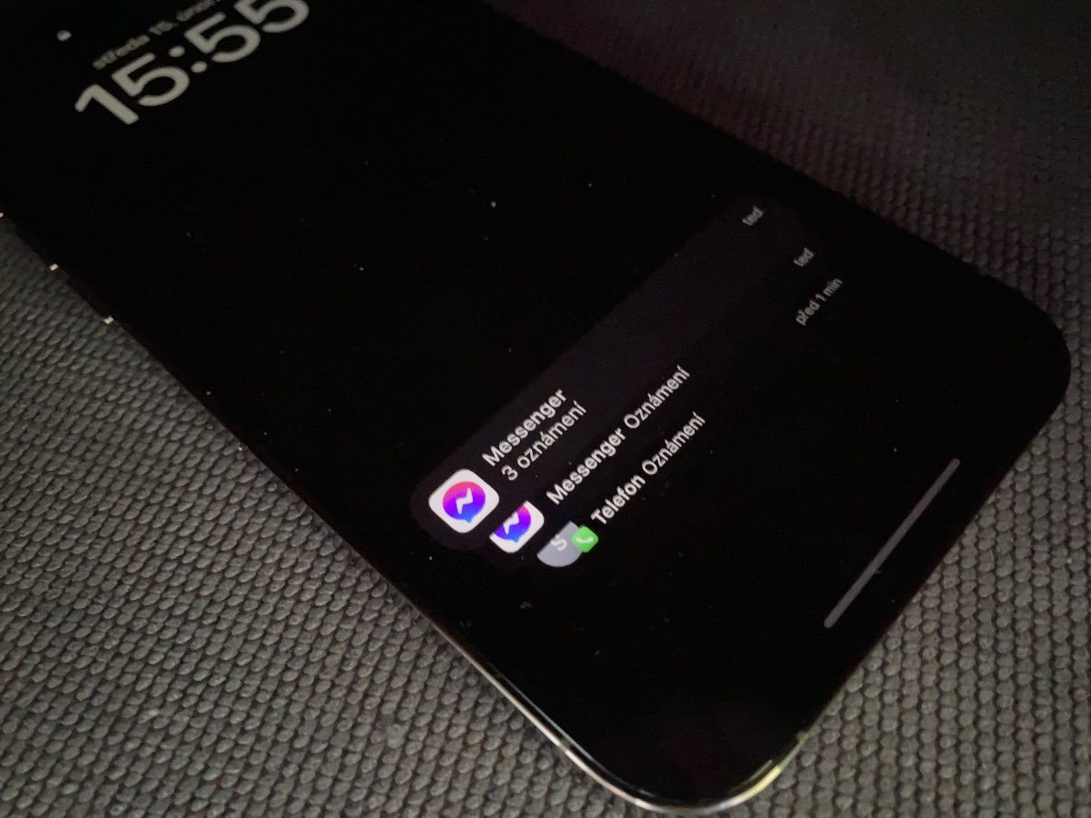 iPhone 14 Pro Max, recenzia, notifikácie na Always-on