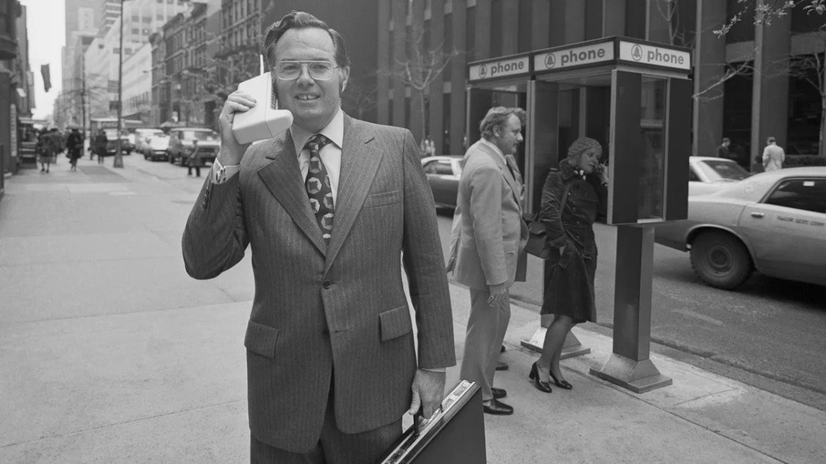 50 rokov mobilov, telefonát v uliciach New Yorku, 70. roky